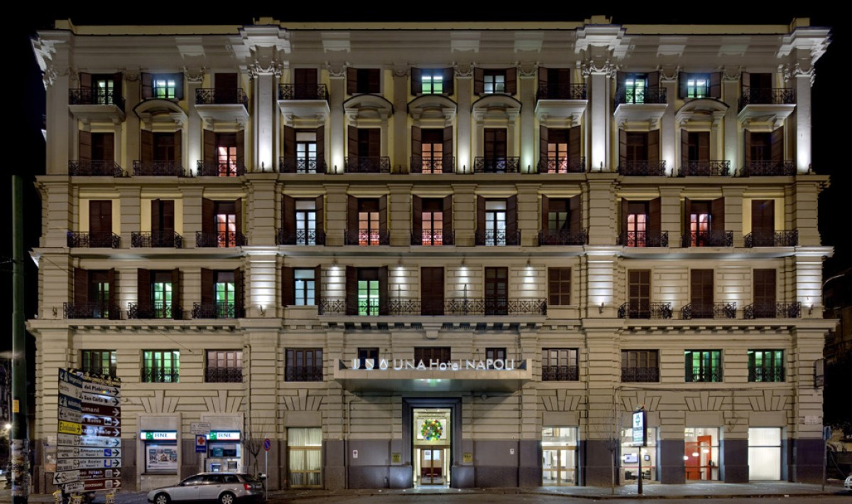 UNA Hotels Napoli - Immagine 1