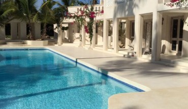 The Villa Luxury Suites Hotel
