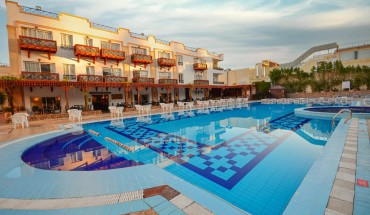 Falcon Naama Star Hotel