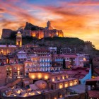 wooden balconies and ancient baths at the foot of the fortress: a charming blend of history, culture and Caucasian atmosphere