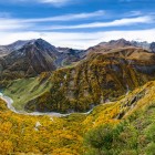 Panoramic view over Khada Valley near Gudauri, where river-carved slopes and Caucasus peaks create one of Georgia’s most striking mountain landscapes.