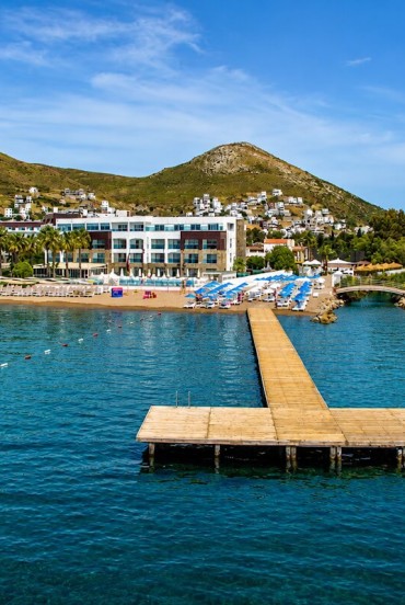 Tiana Beach Resort All inclusive 7 notti da 489€ volo incluso