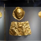 The Mask of Agamemnon and the gold treasures of Mycenae reveal the splendour of the Mycenaean civilization. Masterpieces over 3,000 years old still captivate the world.