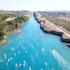 The Corinth Canal becomes the stage for a spectacular SUP race. Between towering cliffs and turquoise waters, sport and scenery create a truly unique experience.