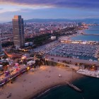 Barcelona’s coastline stretches between Barceloneta Beach and Port Olímpic, recognisable by the twin towers marking the urban transformation launched with the 1992 Olympic Games.