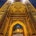 Inside, the walls and vaults impress with their rich golden decorations, intertwined with geometric motifs and inscriptions covering the funerary space.