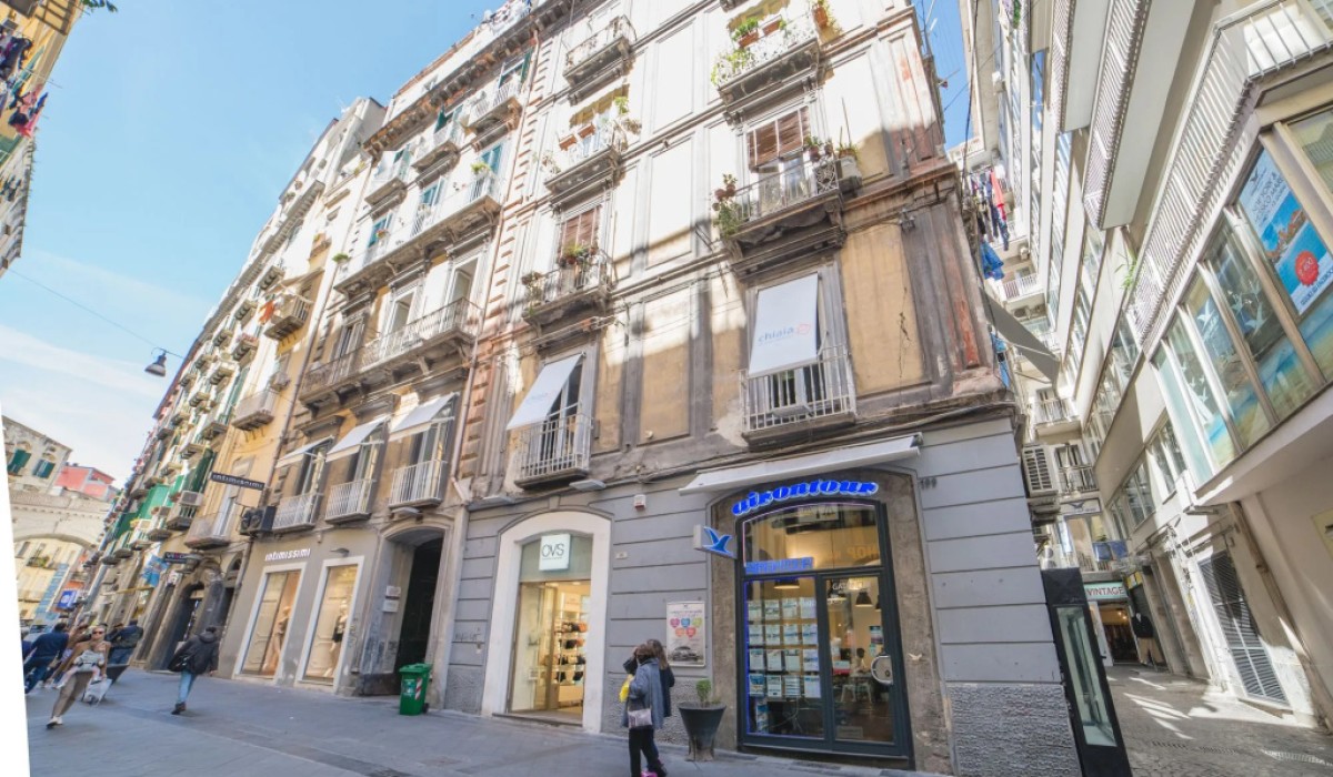 Napoli Chiaia 32 Deluxe Residence - Immagine 2
