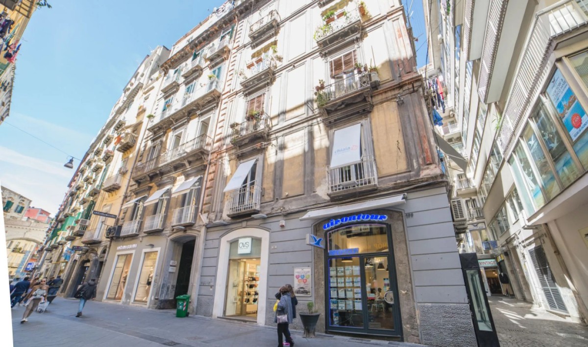 Napoli Chiaia 32 Deluxe Residence - Immagine 1