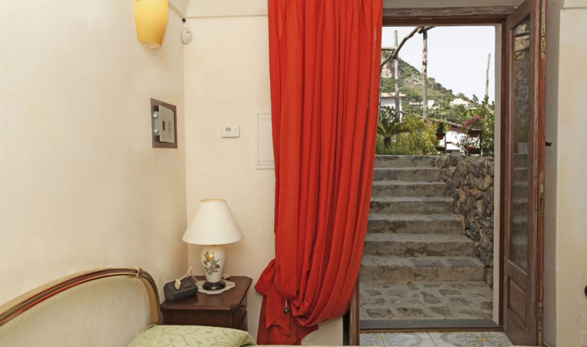 L'Antico Borgo dei Limoni - Immagine 1